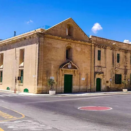Cozy Corner House In - Authentic! * Valletta