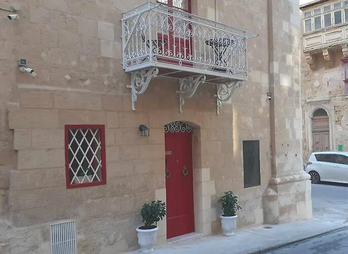 Hébergement de vacances Cozy Corner House In - Authentic! *