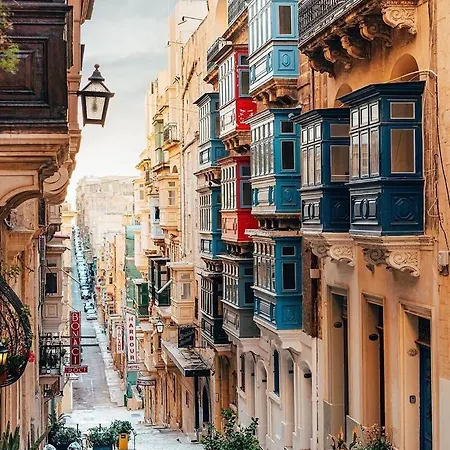 펜션 Cozy Corner House In - Authentic! 발레타